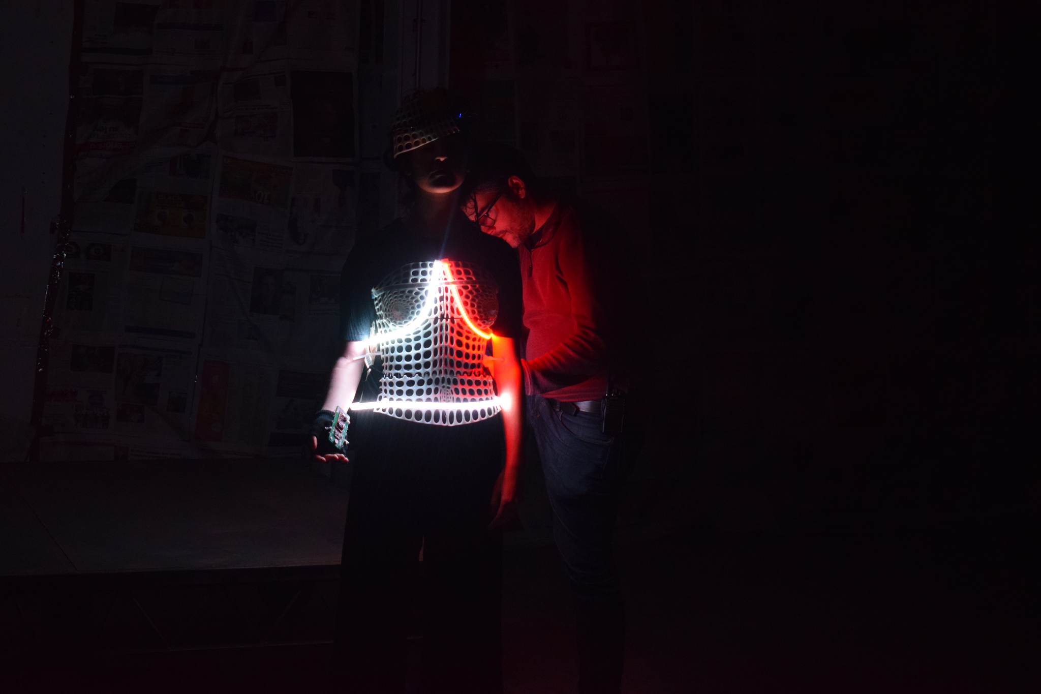 Experts in robotics and Epica team developed a wearable that was able to change colour depending on the audience interaction. 